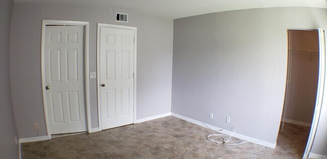 Building Photo - 4947 Sable Pine Cir