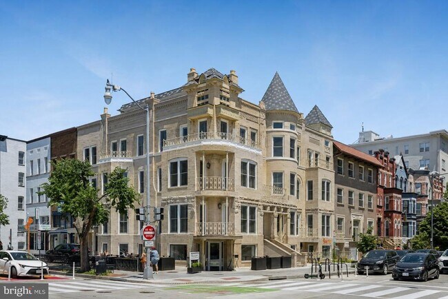 Building Photo - 1641 R St NW