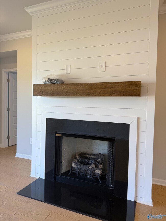 Building Photo - 212 Cobbdale Park Dr