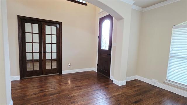 Building Photo - 12381 Summertree Dr