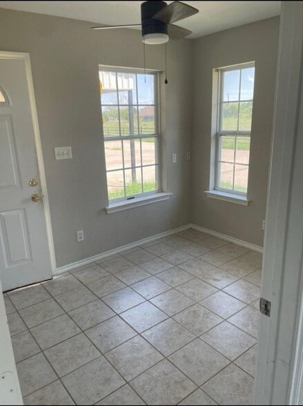 Building Photo - 2517 FM2862