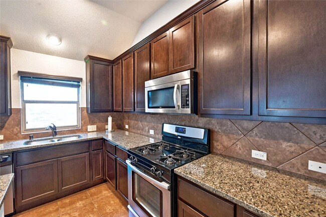 Building Photo - 5418 Brookway Willow Dr