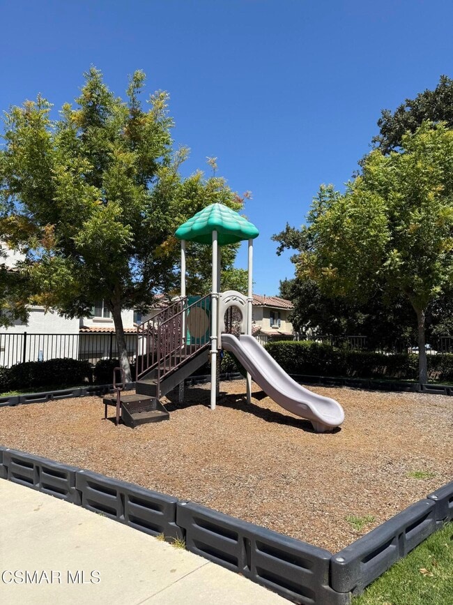 Building Photo - 1574 Silver Shadow Dr