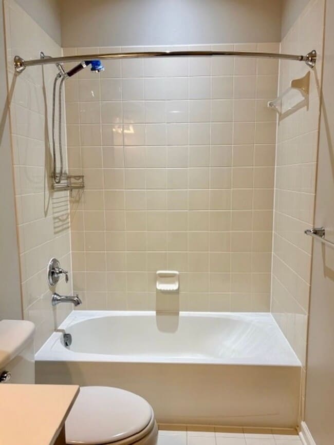 Building Photo - 3542 Spring Street S