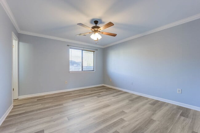 Building Photo - 8042 Nova Ct