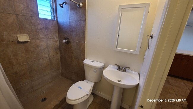 Building Photo - TUCSON - ROYAL ALVERNON