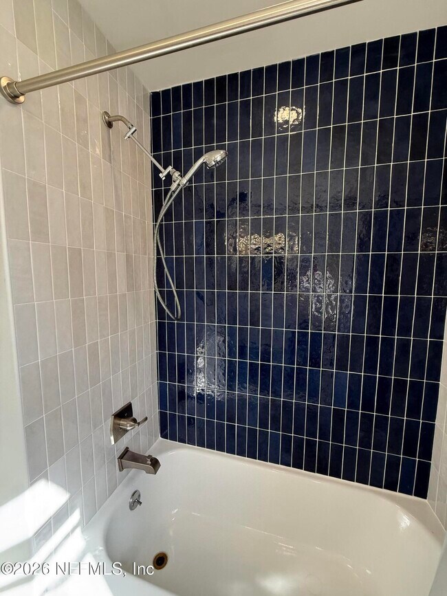 Building Photo - 5352 Appleton Ave