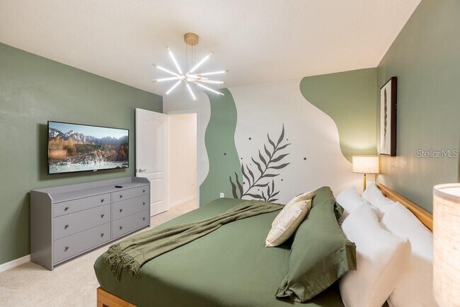 Building Photo - 7215 Oakmoss Loop