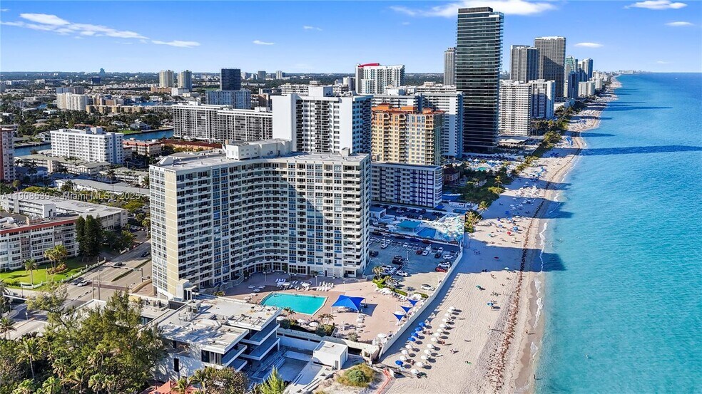 Building Photo - 3180 S Ocean Dr