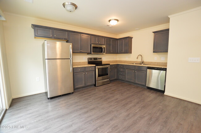Building Photo - 202 Boyington Pl Rd