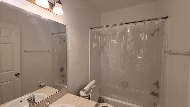 Building Photo - 4926 NW 78th Rd