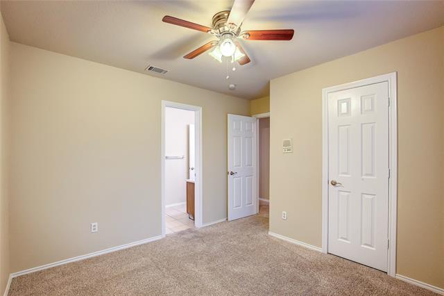 Building Photo - 535 Raintree Cir