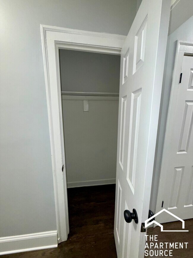 Building Photo - 5244.5 S Drexel Ave