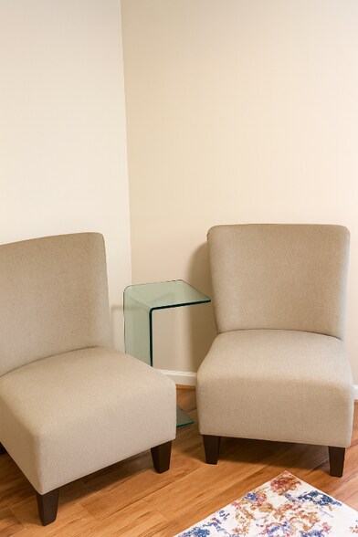 Building Photo - 2221 Mountain Mist Ct