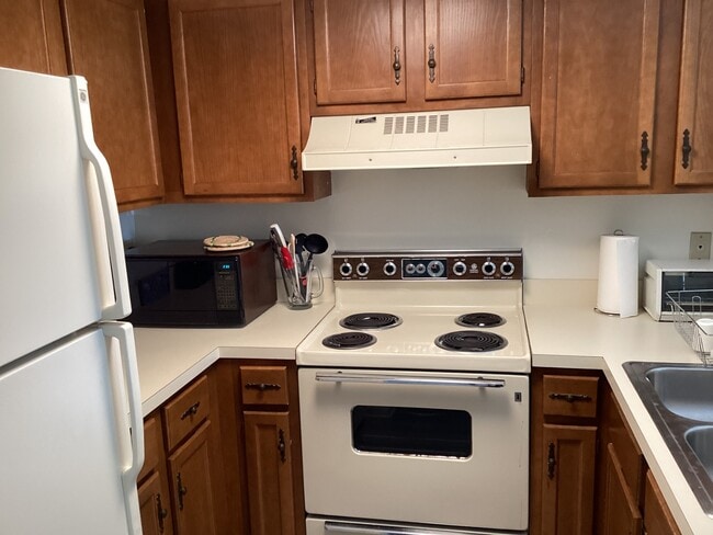 Building Photo - 880-A1A A1A Beach Blvd