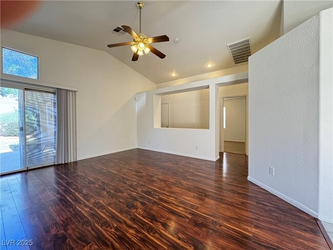 Building Photo - 909 Windhook St