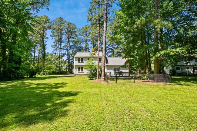 Building Photo - 1106 Showalter Rd