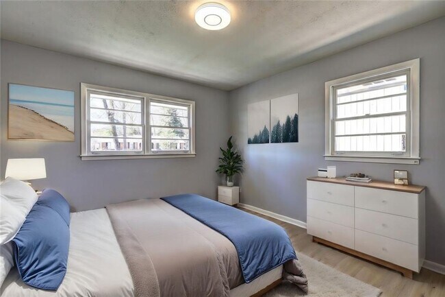Building Photo - 469 Dogwood Dr NW