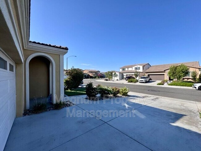 Building Photo - 29330 Morro Dr