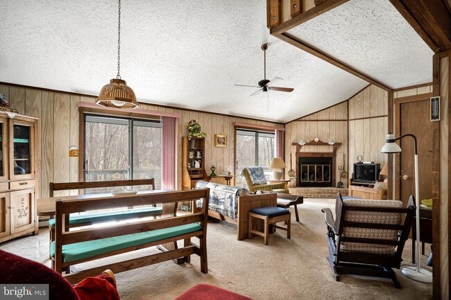 Building Photo - 5359 Crooked Run Rd