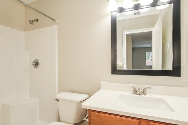 Building Photo - 6034 Castano Dr