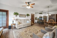 Building Photo - 473 Cuscowilla Dr