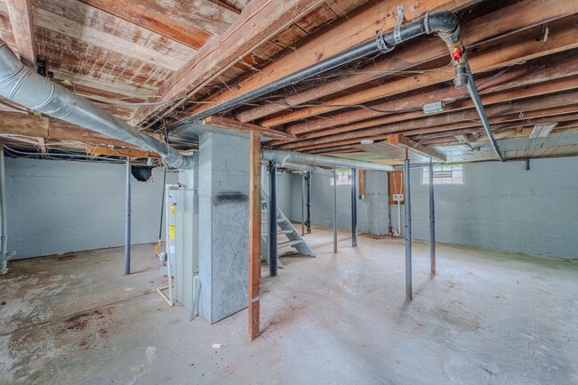 Building Photo - Completely redone 2 bedroom with 2 car garage
