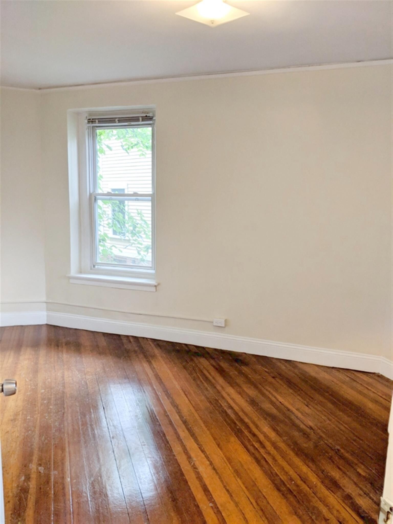 Building Photo - 7 Craigie Cir