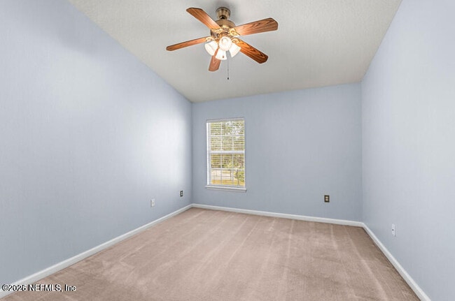 Building Photo - 4265 Highwood Dr