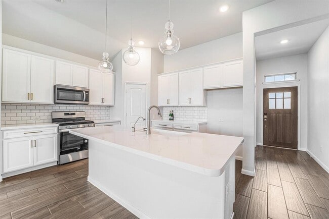 Building Photo - 7714 Squall Ln