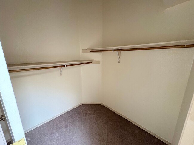 Building Photo - 14064 Tierra Halcon Dr