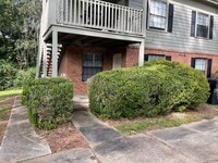 Building Photo - 2060 Pat's Pl