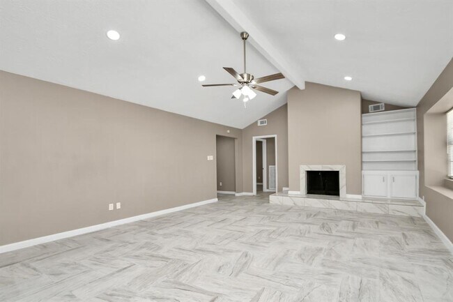 Building Photo - 13734 Cologne Dr