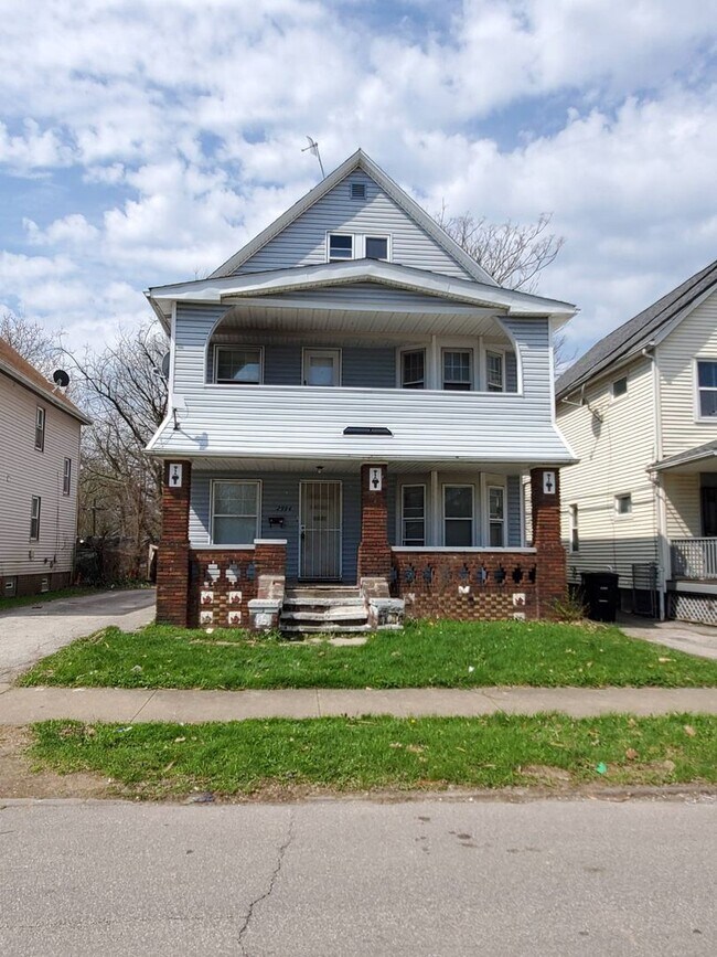 Building Photo - 2994 E 126th St