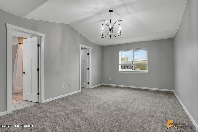 Building Photo - 960 S Enterprise Dr