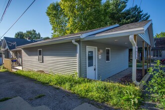 Building Photo - 209 N Madison St