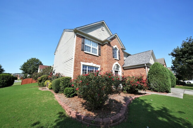 Building Photo - 8305 Grenadier Trl