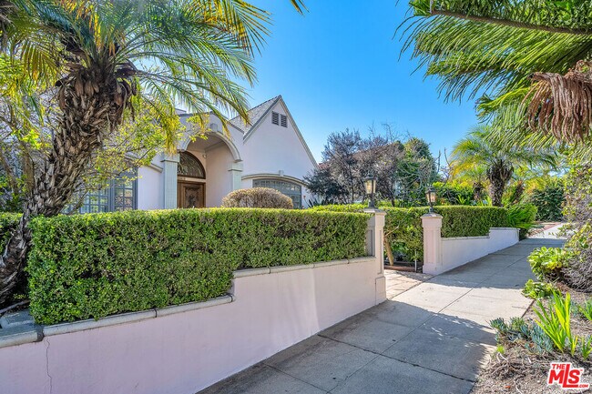 Building Photo - 10810 Rochester Ave