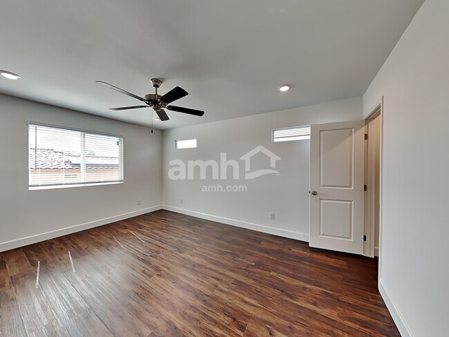 Building Photo - 4832 Blushing Star St