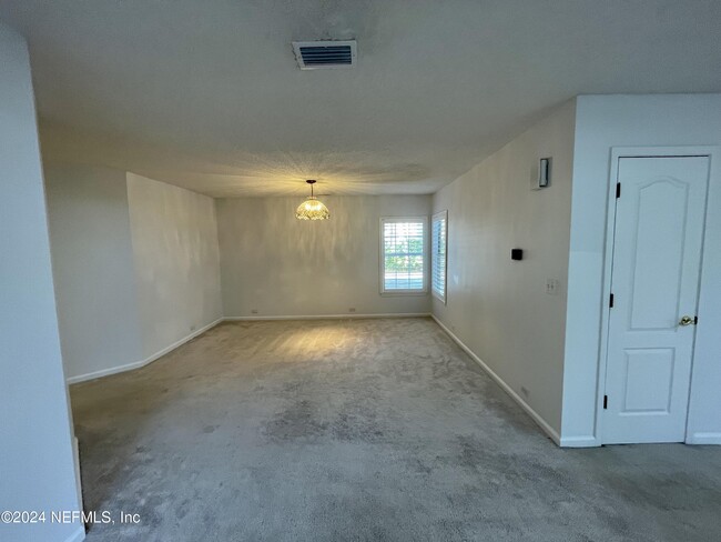 Building Photo - 2227 Laughing Gull Cir