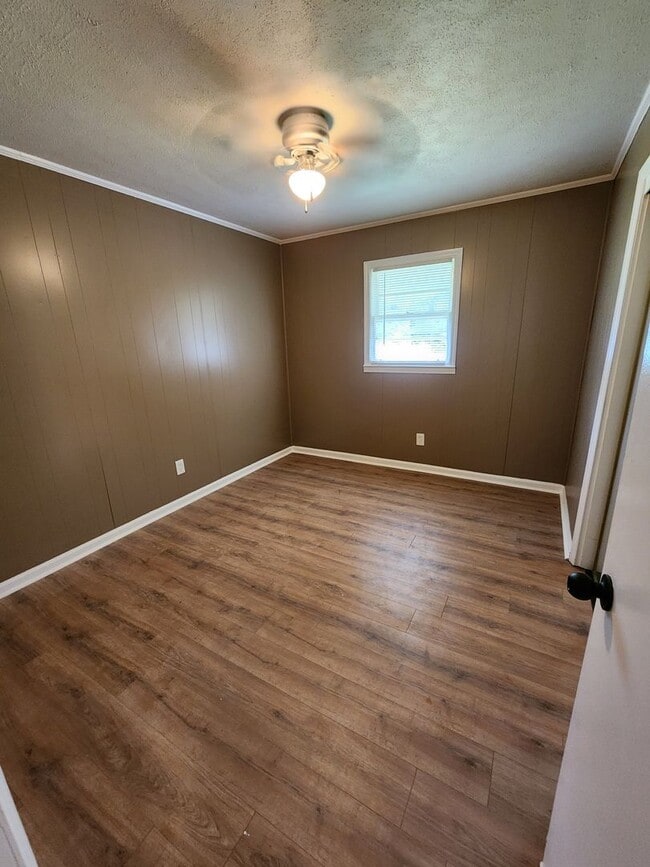 Building Photo - BEAUTIFUL 3 BEDROOMS 2 BATHS IN PHENIX CITY