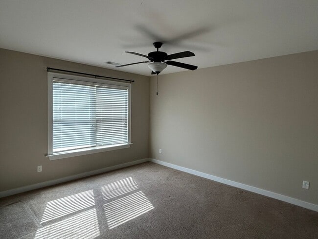 Building Photo - 1485 Oxford Manor Ct