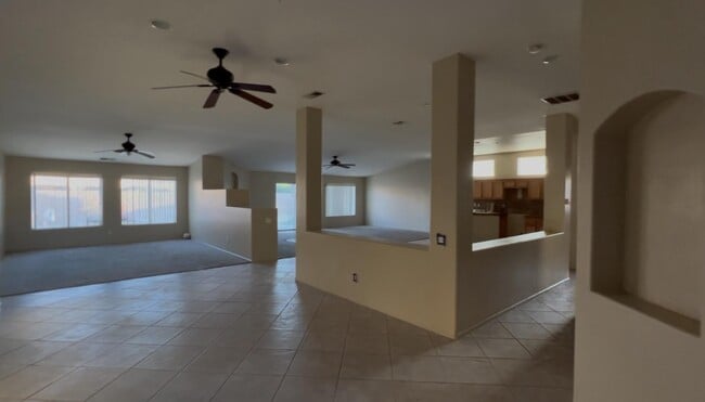 Building Photo - 47750 Mirage Way