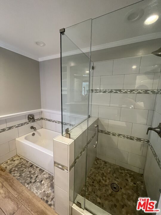 Building Photo - 4439 Don Zarembo Dr