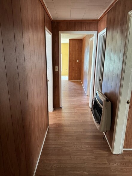 Building Photo - 2508 Gurnee Ave