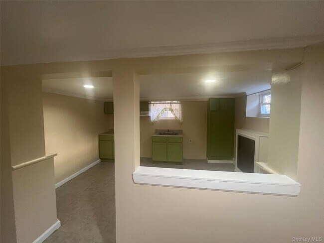 Building Photo - 4212 Monticello Ave