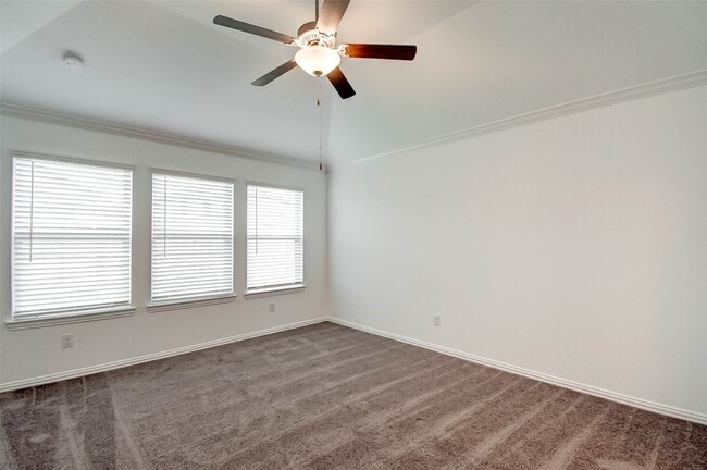 Building Photo - 2323 Green Kale Dr
