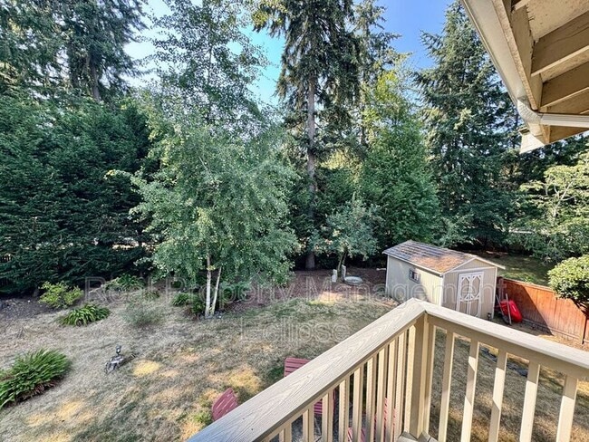 Building Photo - 32205 8th Ave SW