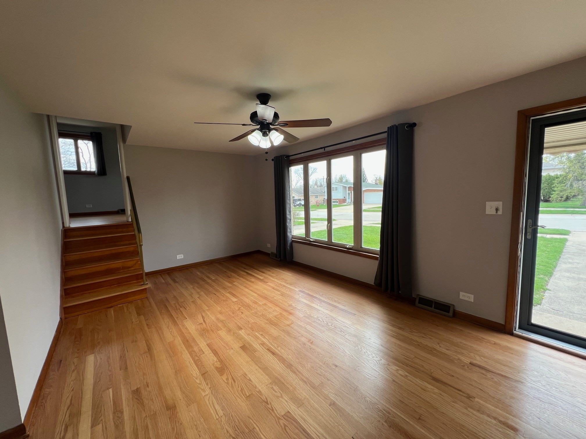 Living Room - 701 N Craig Pl