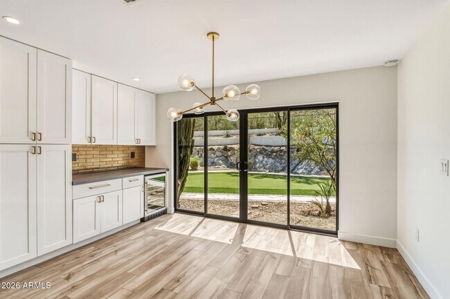 Building Photo - 9046 N 28th St